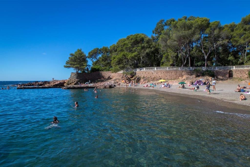 Studio Bord De Mer Boulouris A Saint Raphael Zewnętrze zdjęcie